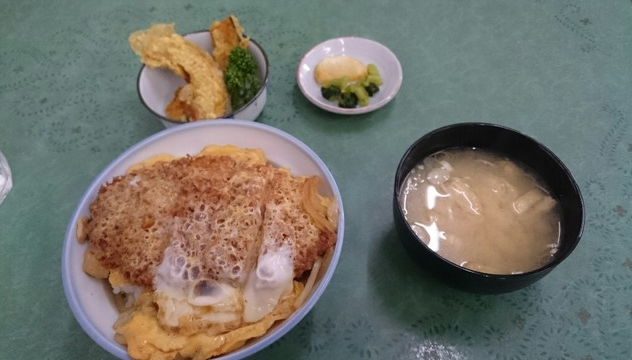 かつ丼