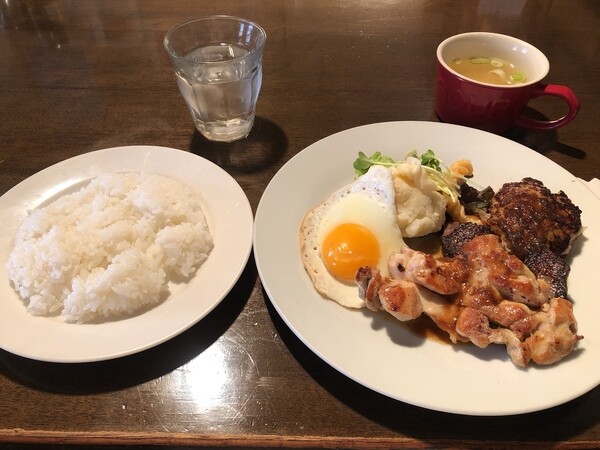 【上石神井】老舗洋食店「リーフ」でいただく絶品お肉ランチ！